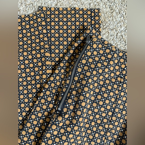 Anthropologie The Essential Slim Trousers - Picture 6 of 7